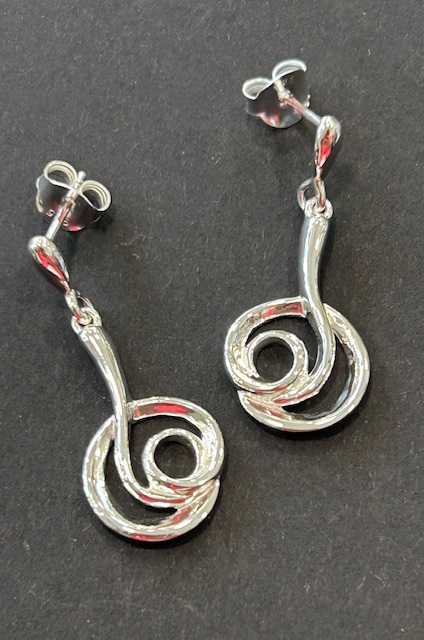 'Nadia' Sterling Silver Drop Earrings (s)