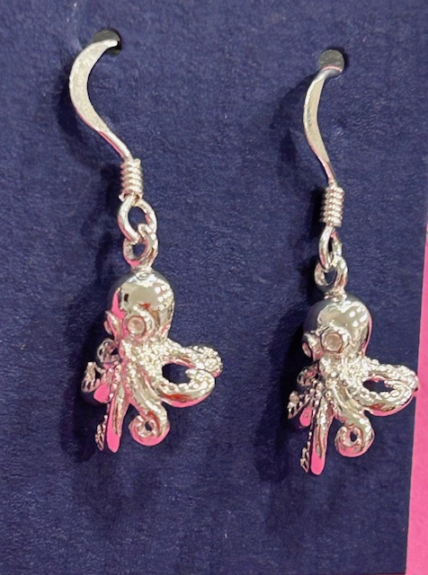 Sterling Silver Octopus Drop Earrings (s) E014