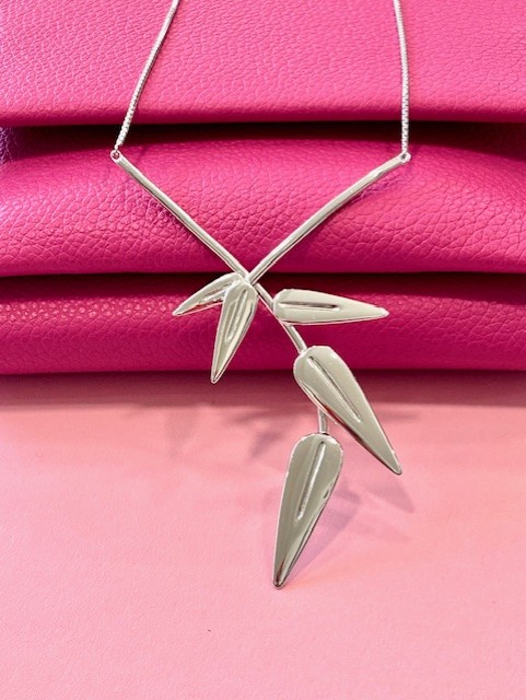Fiorelli Sterling Silver Botanical Leaf Necklace (s)