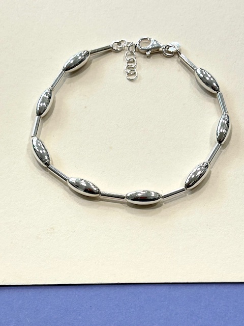 'Verona' Sterling Silver Oval Beads Bracelet